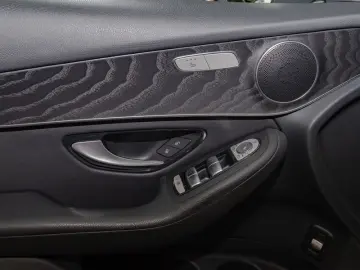 GLC 300 e 4M Avantgarde Wide Night Cam Totw 19'