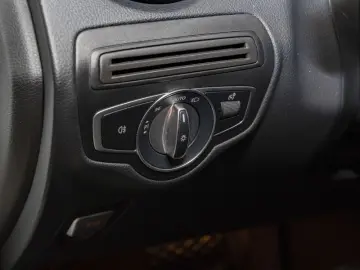 GLC 300 e 4M Avantgarde Wide Night Cam Totw 19'