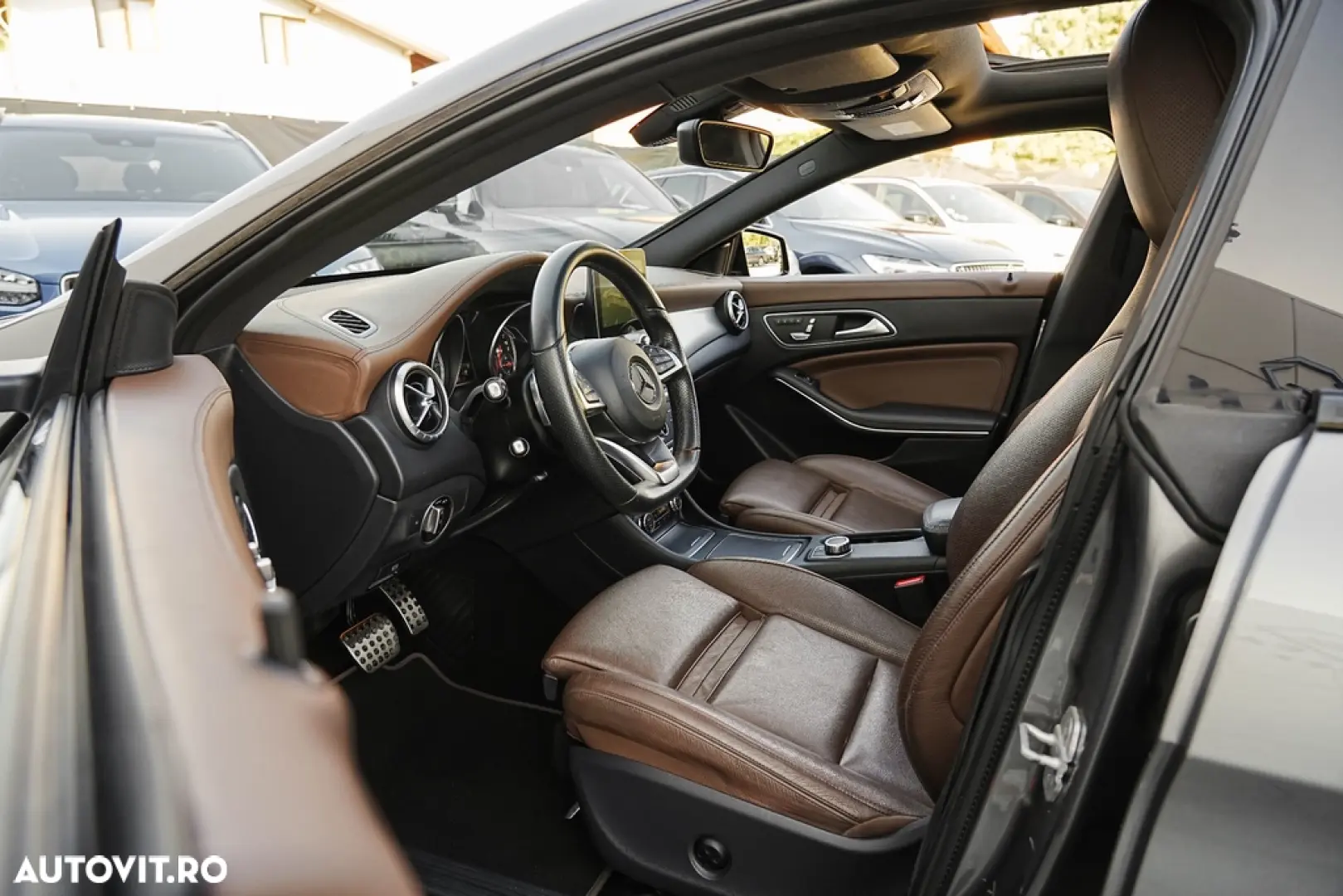 Mercedes CLA 180 benzina 122cp pachet AMG