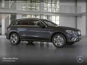 GLC 300 e 4M OffRoad Pano AHK AdvPark HighInfo