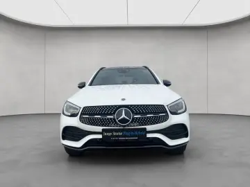 GLC 300 e 4M AMG Night 4xHighEnd AHK Panodach