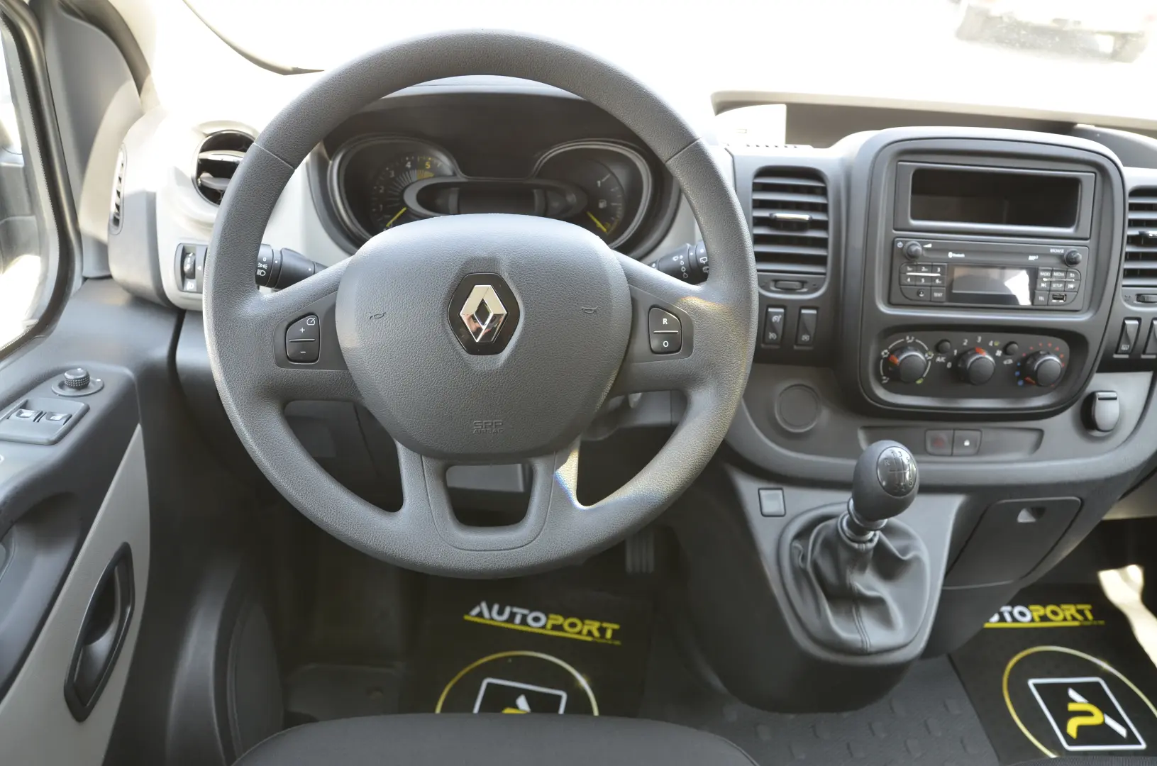 Renault Trafic Combi L2 1.6 Energy Life 8+1 locuri