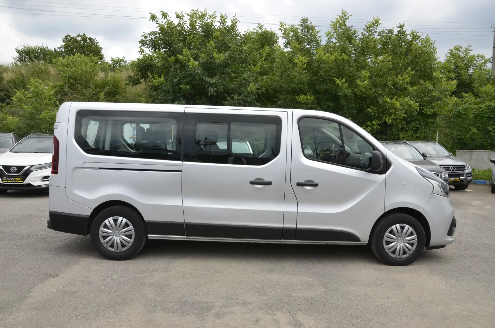 Renault Trafic Combi L2 1.6 Energy Life 8+1 locuri