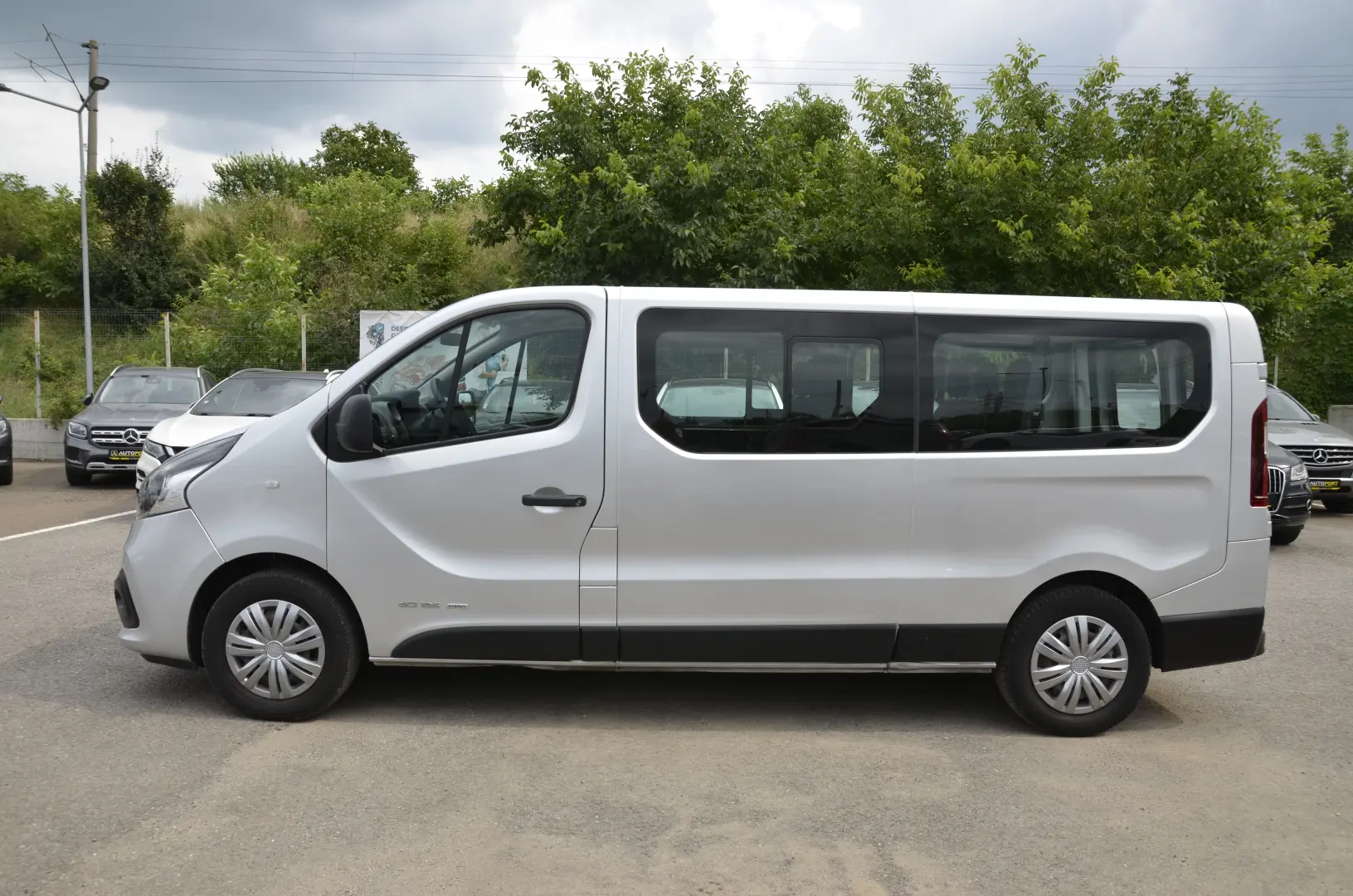 Renault Trafic Combi L2 1.6 Energy Life 8+1 locuri