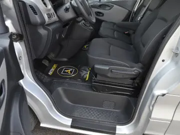 Renault Trafic Combi L2 1.6 Energy Life 8+1 locuri