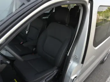 Renault Trafic Combi L2 1.6 Energy Life 8+1 locuri