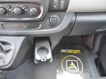 Renault Trafic Combi L2 1.6 Energy Life 8+1 locuri
