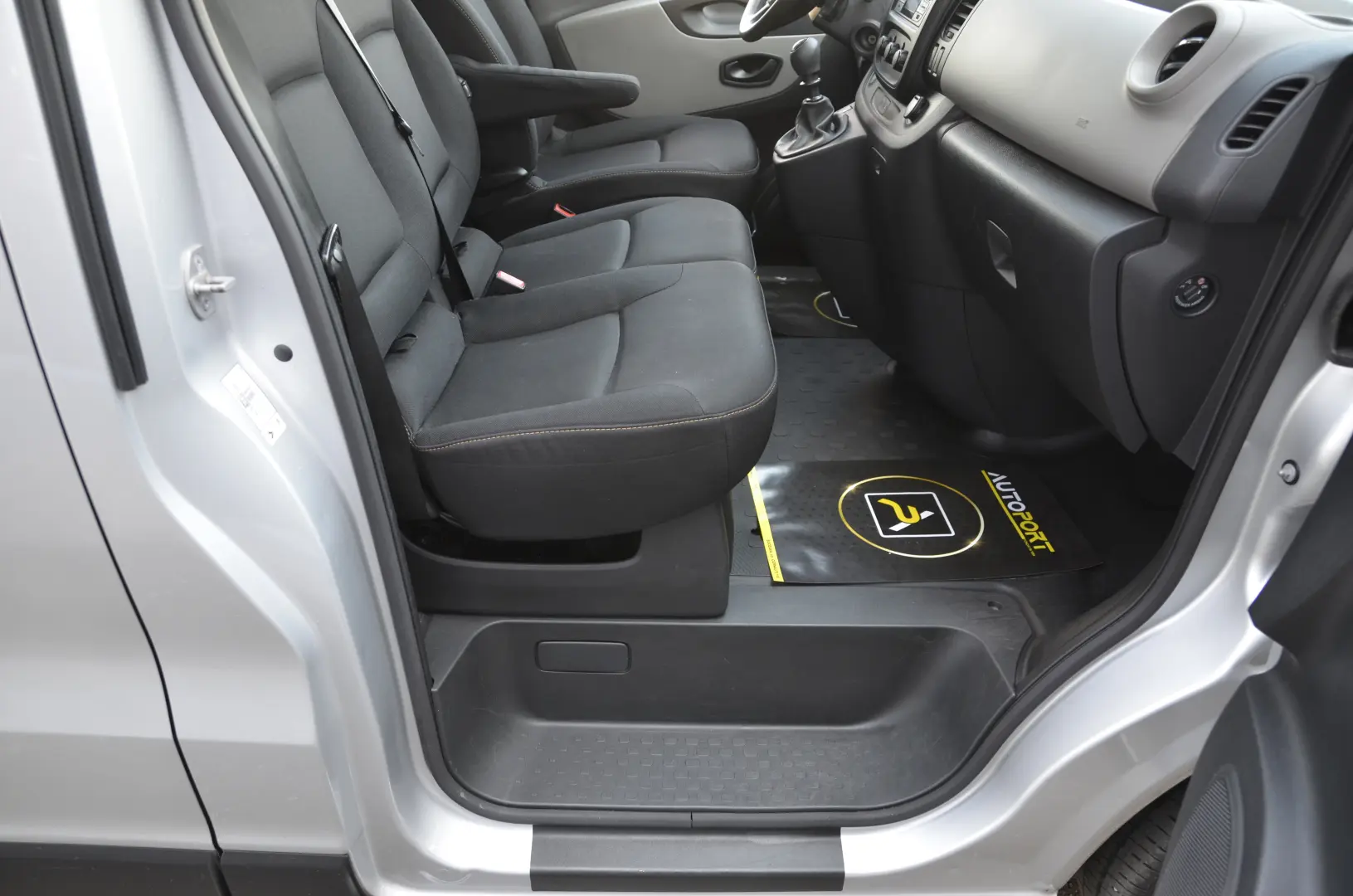 Renault Trafic Combi L2 1.6 Energy Life 8+1 locuri
