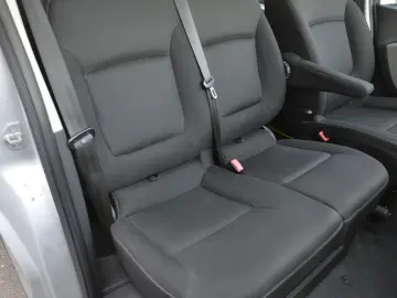 Renault Trafic Combi L2 1.6 Energy Life 8+1 locuri