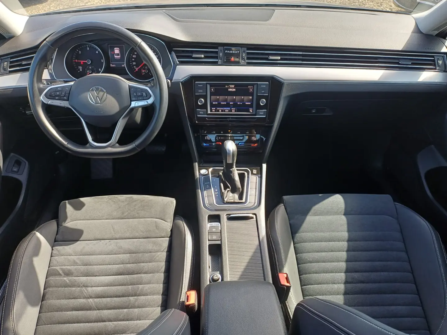 Volkswagen PASSAT 2.0 Tdi 150 CP DSG Highline