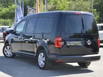 VOLKSWAGEN CADDY MAXI Trendline 2.0 TDi SCR DSG