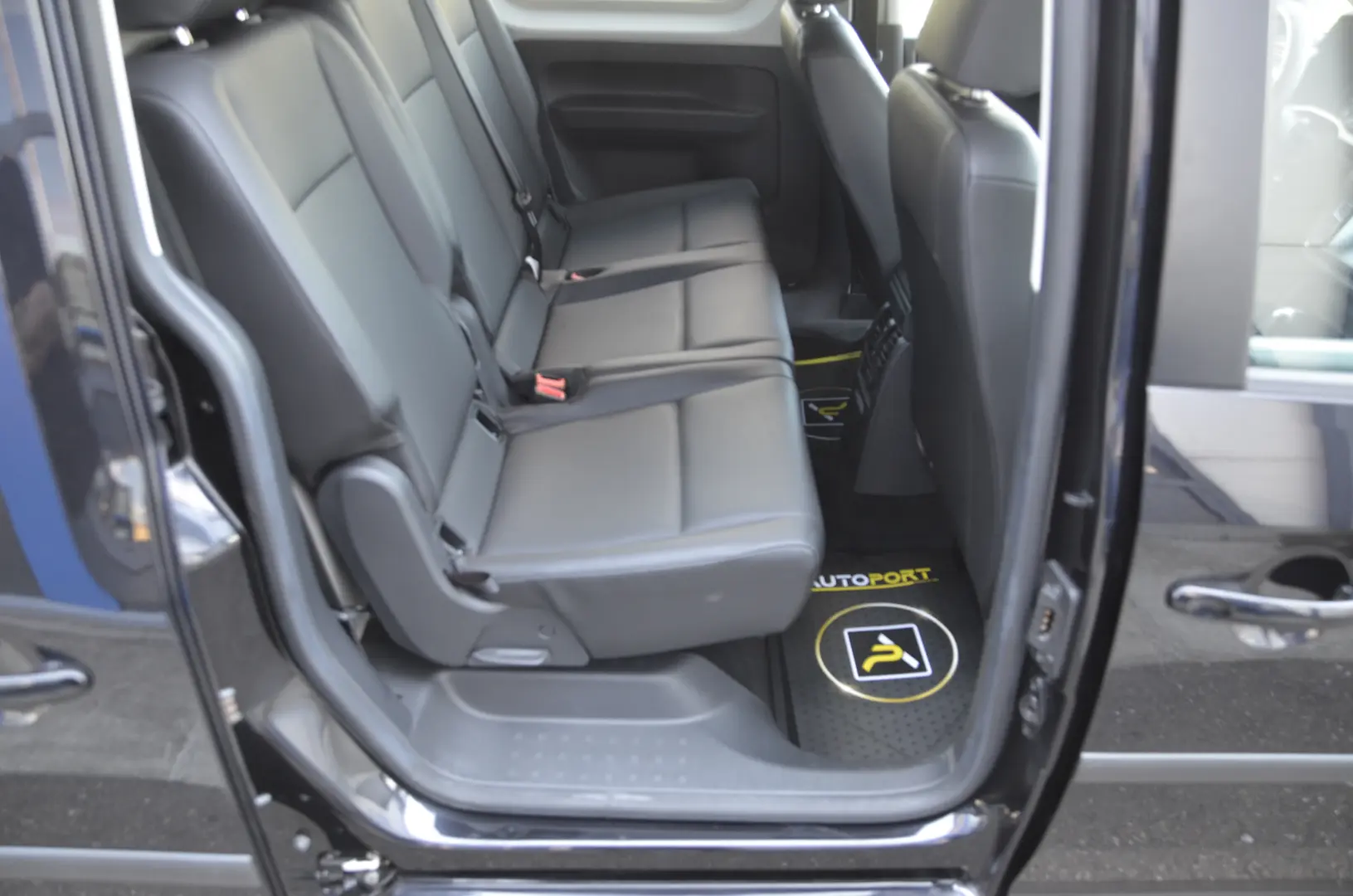 VOLKSWAGEN CADDY MAXI Trendline 2.0 TDi SCR DSG