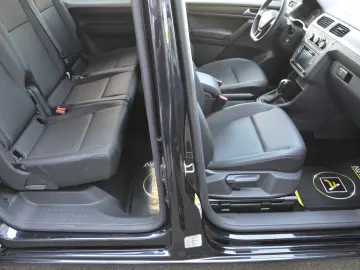 VOLKSWAGEN CADDY MAXI Trendline 2.0 TDi SCR DSG
