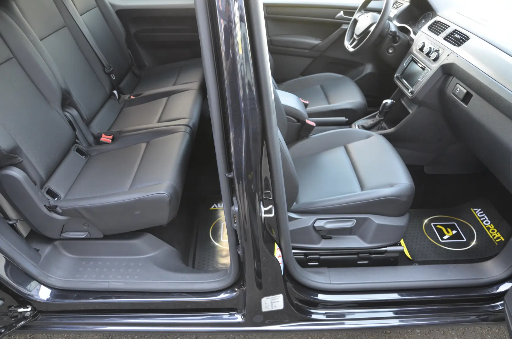 VOLKSWAGEN CADDY MAXI Trendline 2.0 TDi SCR DSG