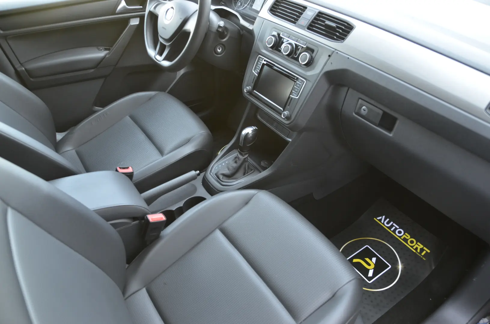 VOLKSWAGEN CADDY MAXI Trendline 2.0 TDi SCR DSG