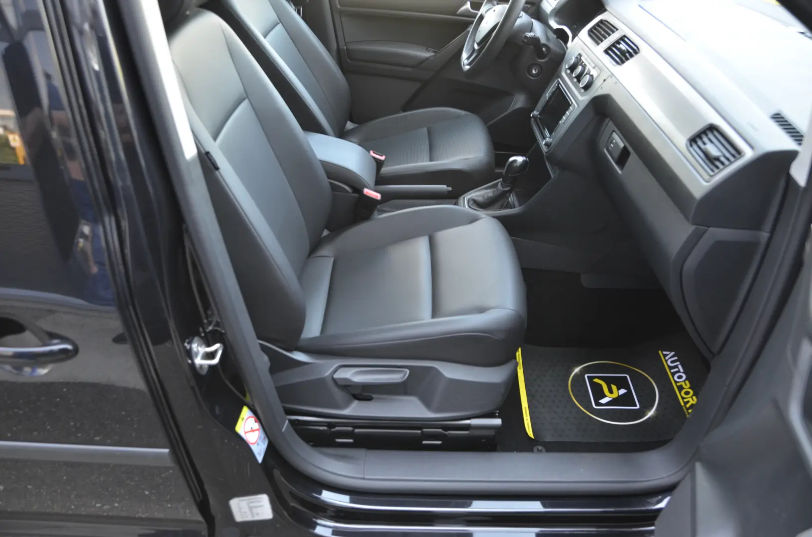 VOLKSWAGEN CADDY MAXI Trendline 2.0 TDi SCR DSG