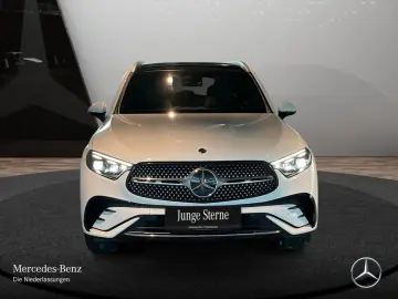 GLC 220 d 4M AMGAdv/Pano/AHK/DigiLight/AdvPaket