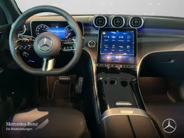 GLC 220 d 4M AMGAdv/Pano/AHK/DigiLight/AdvPaket