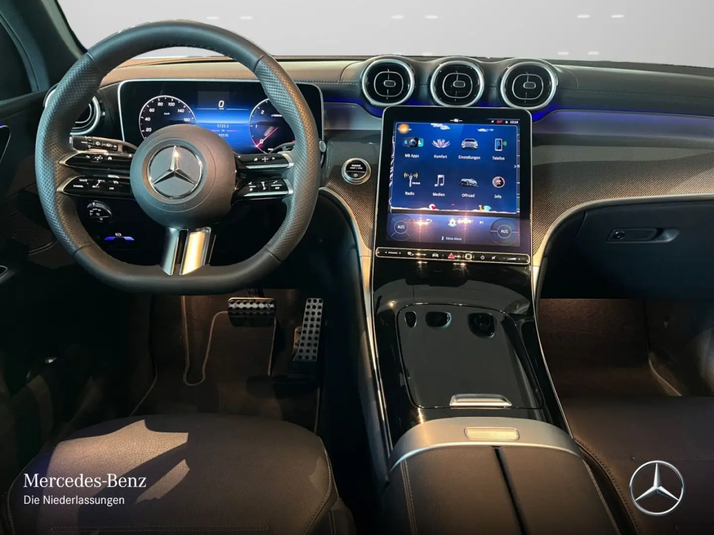 GLC 220 d 4M AMGAdv/Pano/AHK/DigiLight/AdvPaket