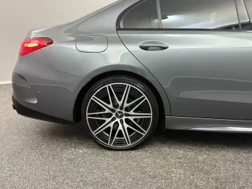 Mercedes-Benz  C 43 AMG PANO*ACC*20Z*BURM*CARBON*DISTR+