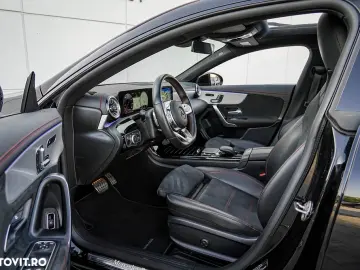 Mercedes-Benz CLA 200 7G-DCT AMG Line
