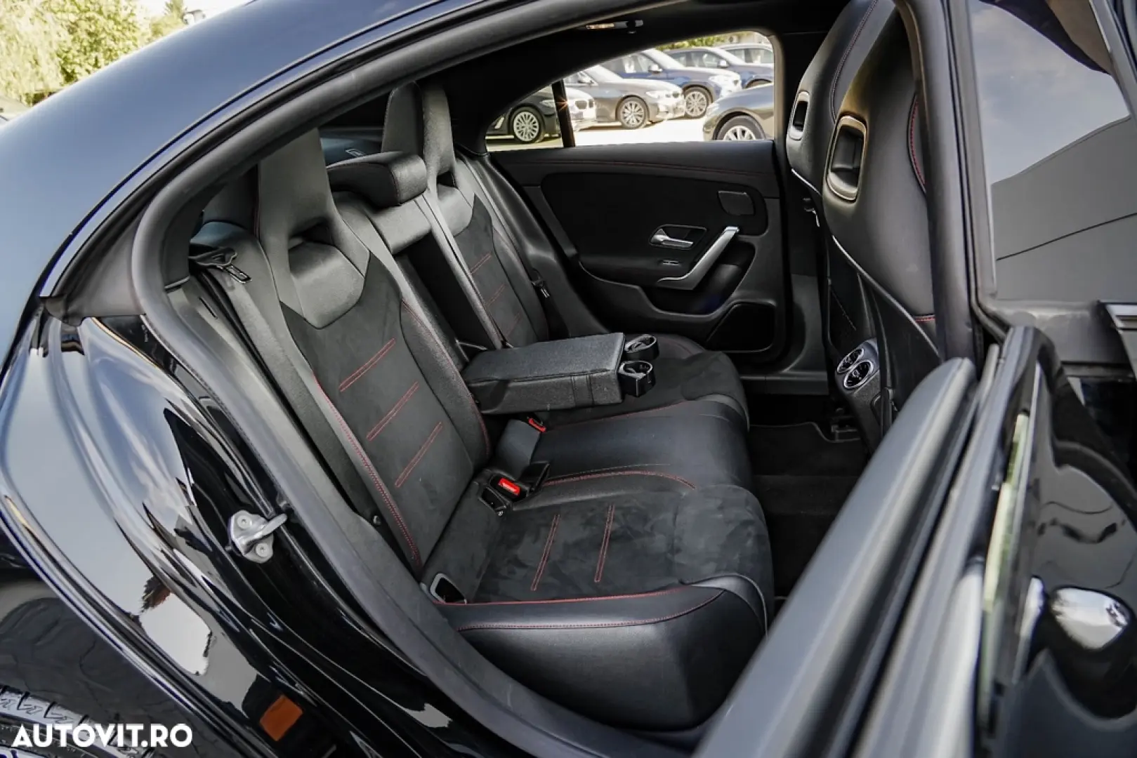 Mercedes-Benz CLA 200 7G-DCT AMG Line