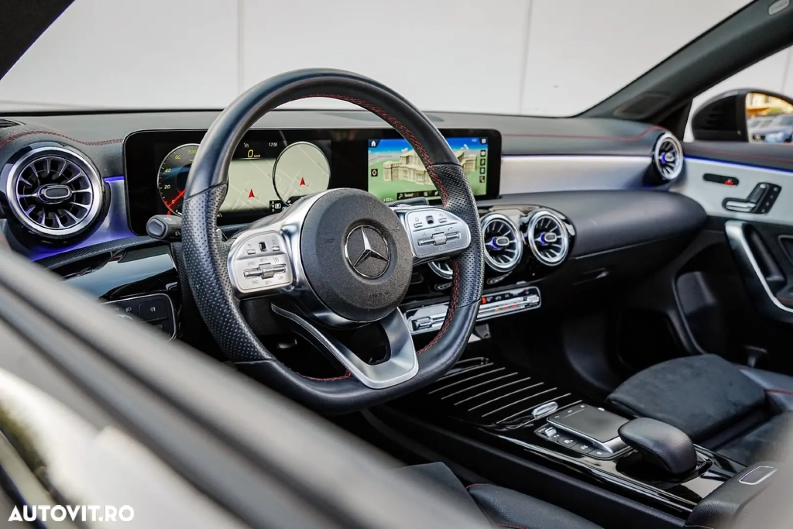 Mercedes-Benz CLA 200 7G-DCT AMG Line
