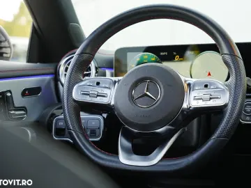 Mercedes-Benz CLA 200 7G-DCT AMG Line