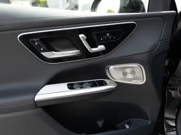 GLC 300 d 4M Coupé AMG-Sport/Pano/Burm/Night/20'