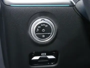 Mercedes-Benz C 43 AMG 4M Pano/Distr/Digital/Memo