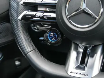 Mercedes-Benz C 43 AMG 4M Pano/Distr/Digital/Memo
