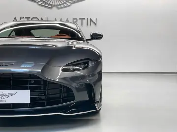 V12 Vantage Coupe | Aston Martin Brussels