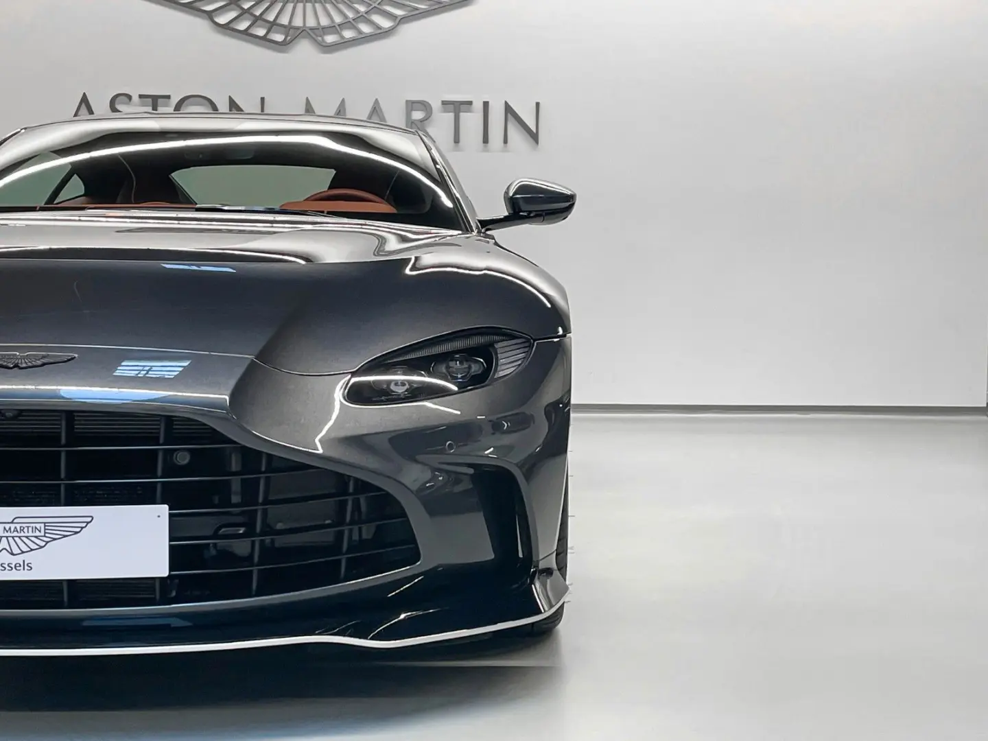 V12 Vantage Coupe | Aston Martin Brussels