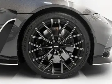 V12 Vantage Coupe | Aston Martin Brussels