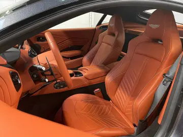 V12 Vantage Coupe | Aston Martin Brussels