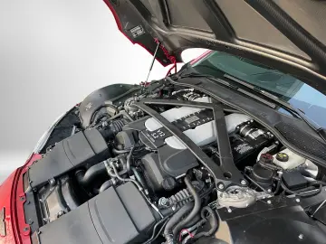 V12 Vantage - Carbon Packs/Homelink/Livery
