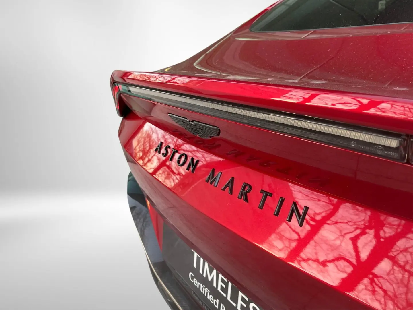 V12 Vantage - Carbon Packs/Homelink/Livery