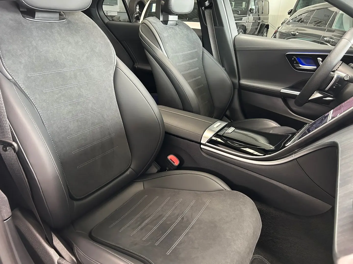Mercedes-Benz  C 400 e 4M AMG PREMIUM DISTRONIC-PANORAMA