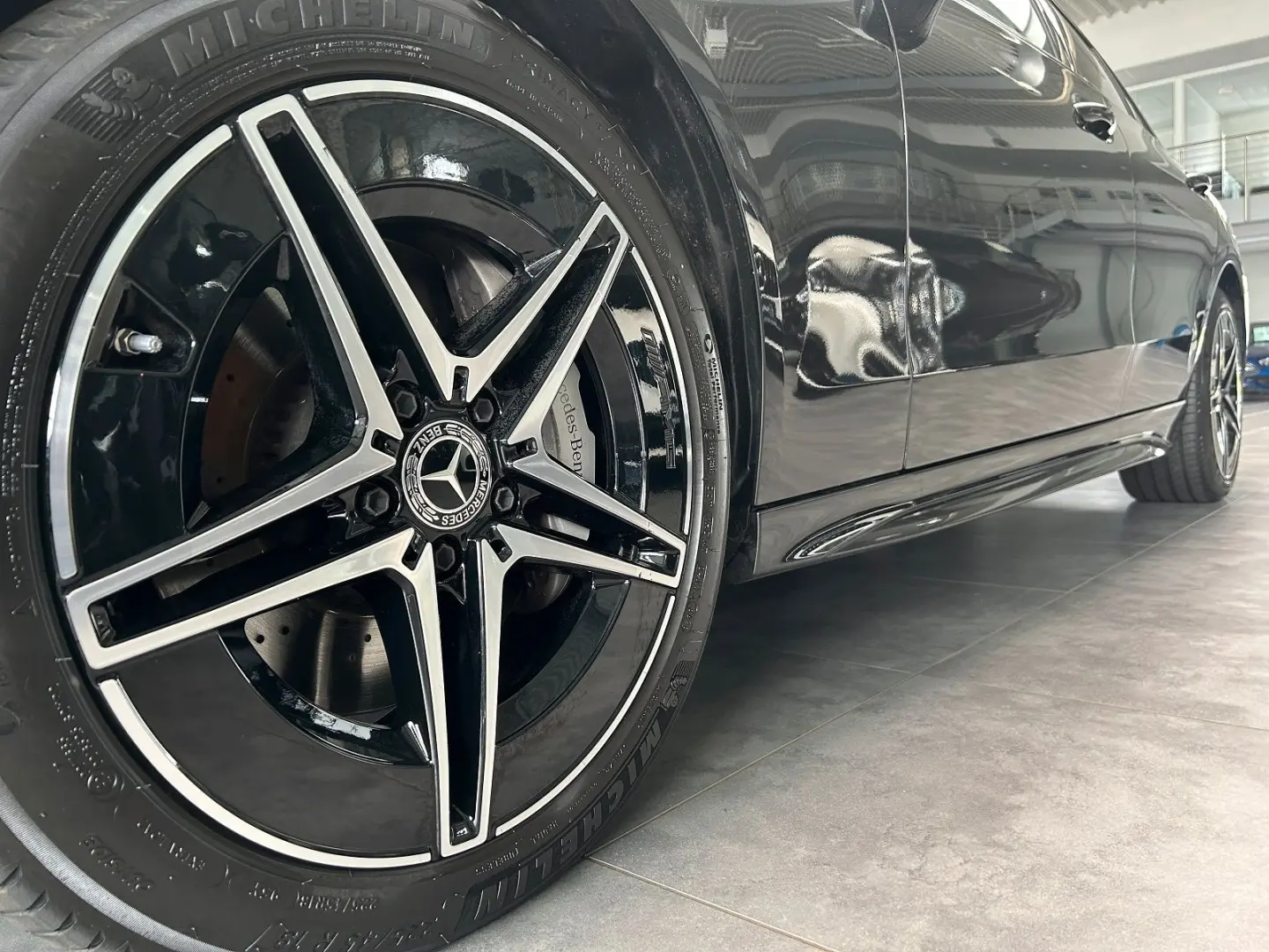 Mercedes-Benz  C 400 e 4M AMG PREMIUM DISTRONIC-PANORAMA