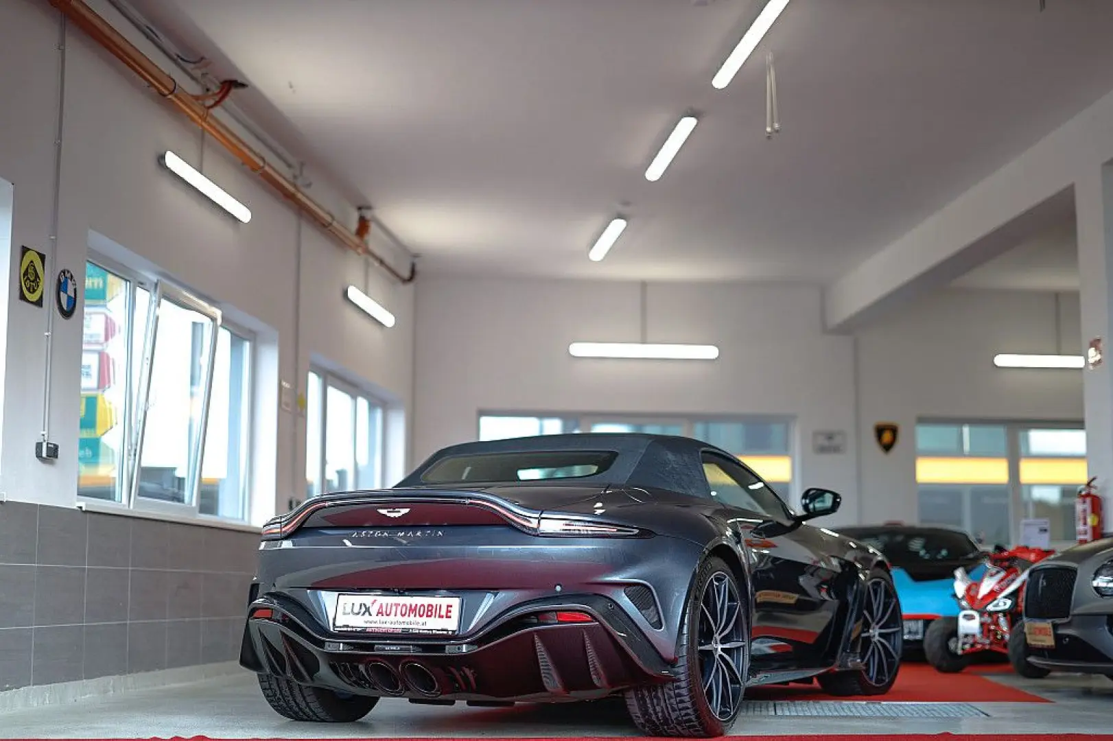 V12 Vantage Roadster 1/249 Exemplare Limited ...