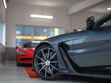 V12 Vantage Roadster 1/249 Exemplare Limited ...