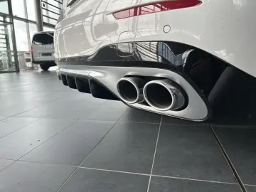Mercedes-Benz C 43 AMG 4MATIC Limousine +AMG-Sport