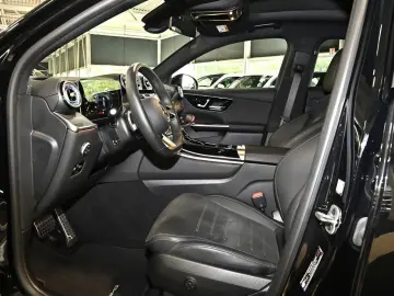 GLC 300 d 4M Coupé AMG Sport Advanced + AHK Dist
