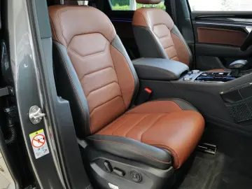 Touareg 3.0TDI 4Motion Elegance