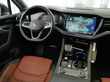 Touareg 3.0TDI 4Motion Elegance