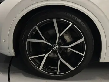 Touareg R-Line 4Motion