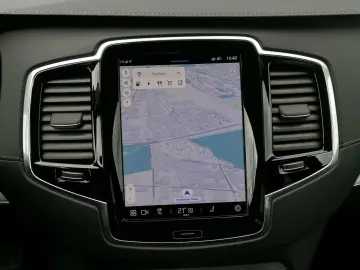 XC90 T8 Twin Engine AWD Plus Bright