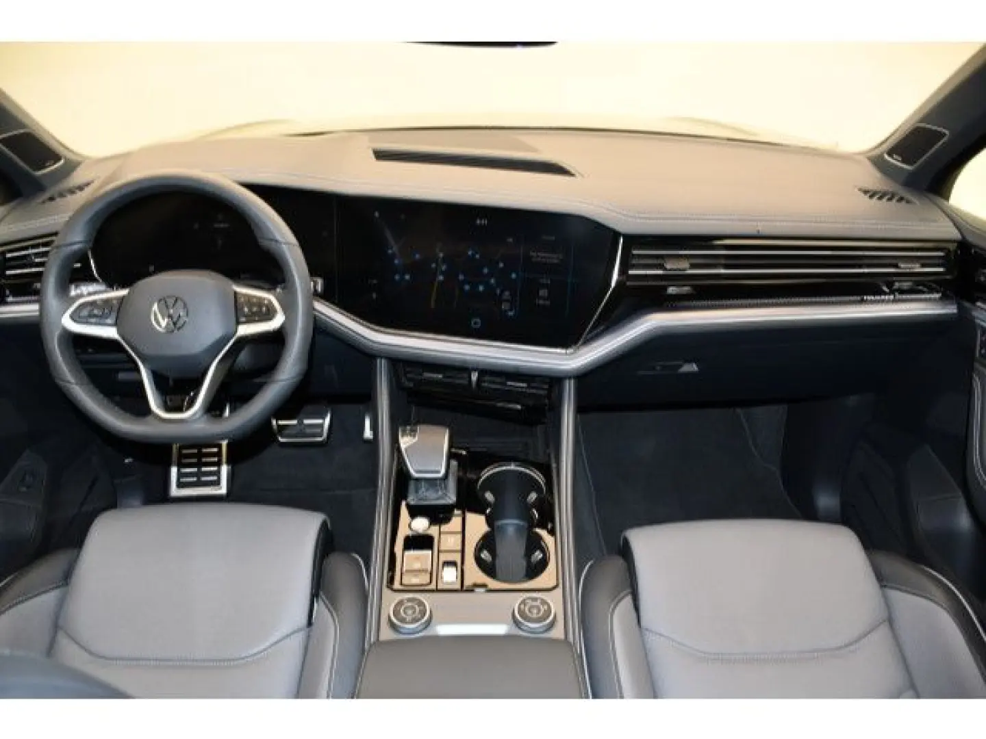 Touareg 3.0 TDI Tiptronic R-Line Black Style Hea