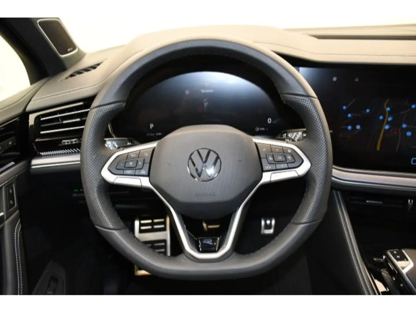 Touareg 3.0 TDI Tiptronic R-Line Black Style Hea