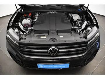 Touareg 3.0 TDI Tiptronic R-Line Black Style Hea